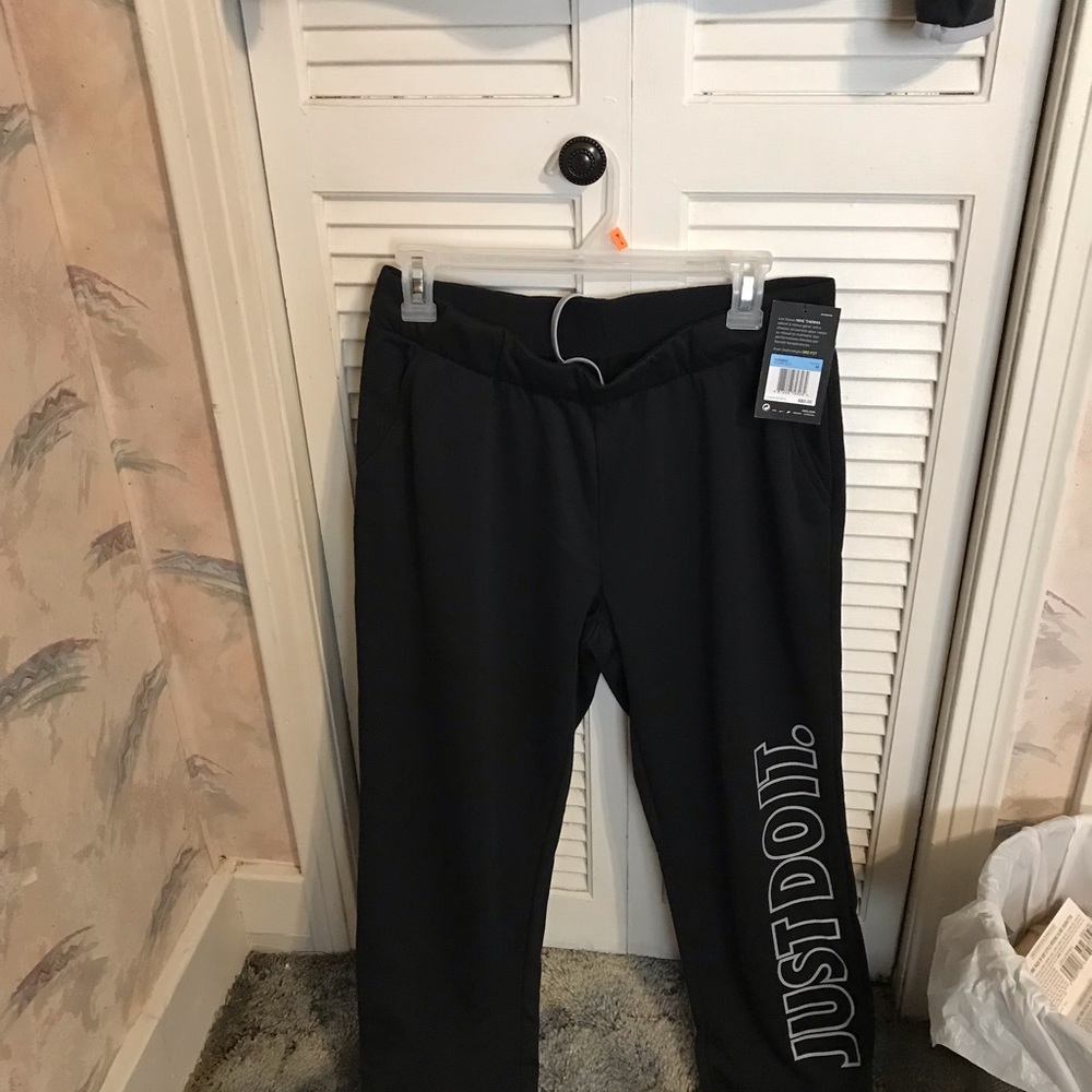 Women’s Nike outfit